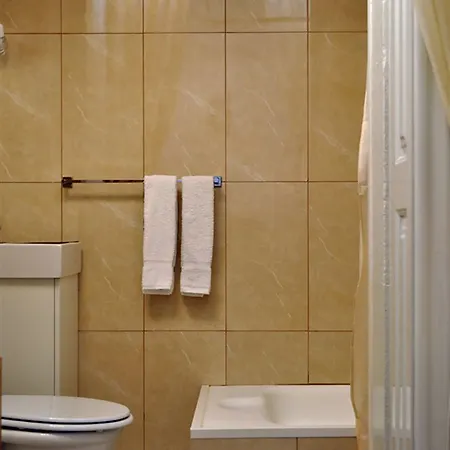 Residencial Portomadrid Gasthof 2*